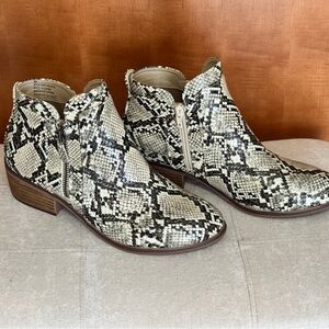 MIA Kendis Cream and Black Snake Print Ankle Booties